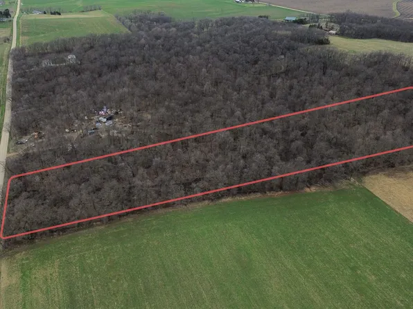 10 Town Center Rd, Brodhead, WI 53520
