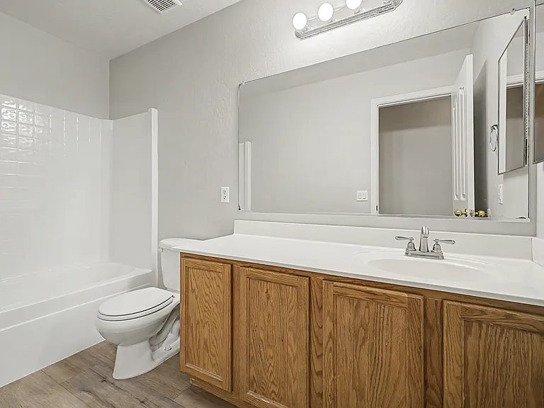 2435 E Olivine Rd — Photo 17