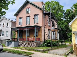61 Franklin St, New London, CT 06320