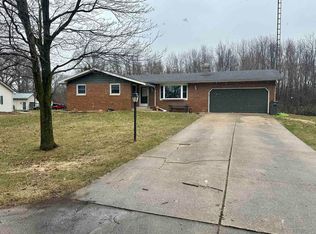 54244 Faye Dr, Osceola, IN