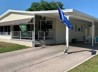 6125 Utopia Dr, Zephyrhills, FL 33540