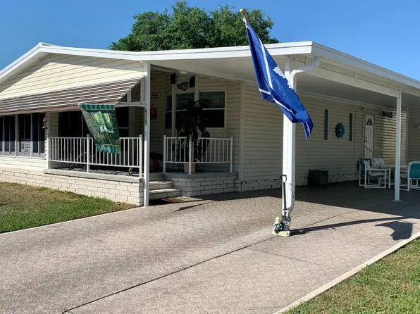 6125 Utopia Dr, Zephyrhills, FL 33540