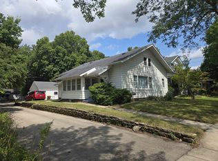 1368 Boilvin Ave, Rockford, IL