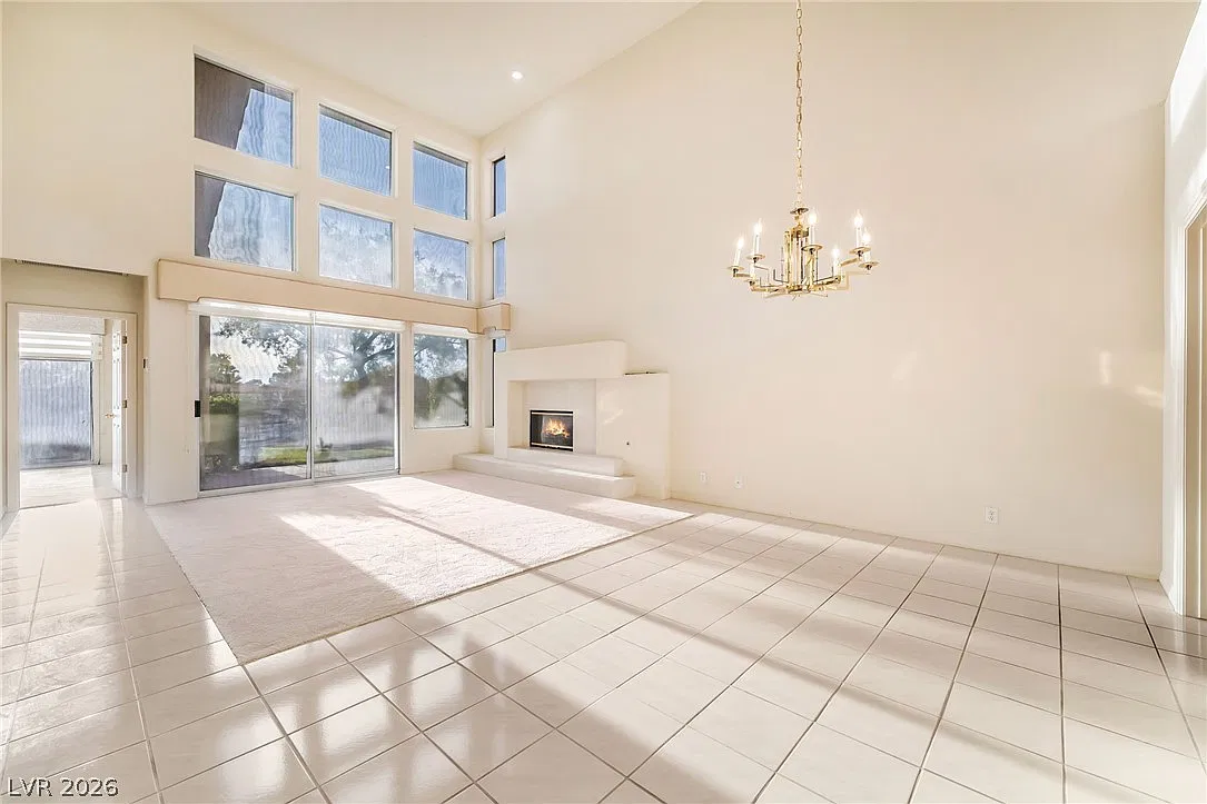 2 bed, 1734 sqft, $2,700 — Photo 3