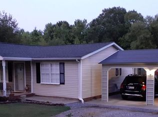 134 Oak Tree Ln, Cherryville, NC 28021