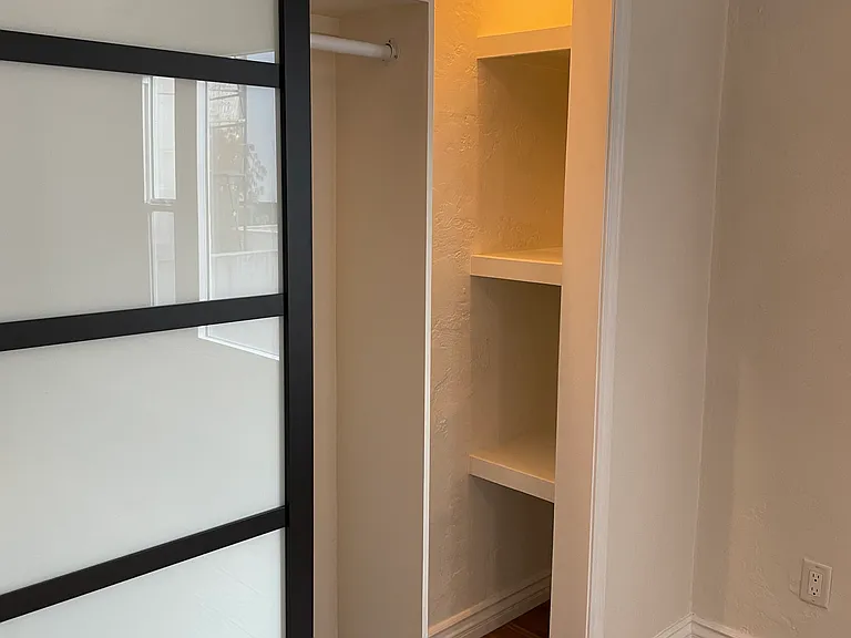 136 S Oakhurst Dr #8 — Photo 13