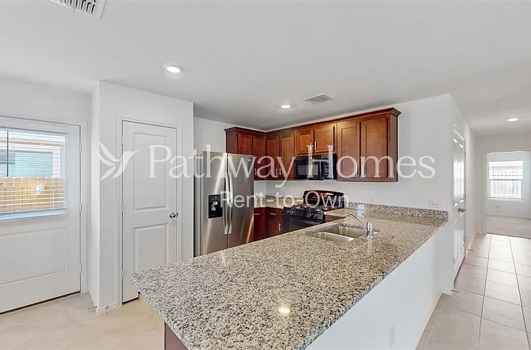 1329 Plum Rd — Photo 11