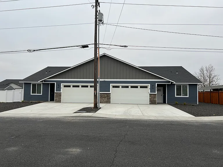 4351 William Ave #A — Photo 1
