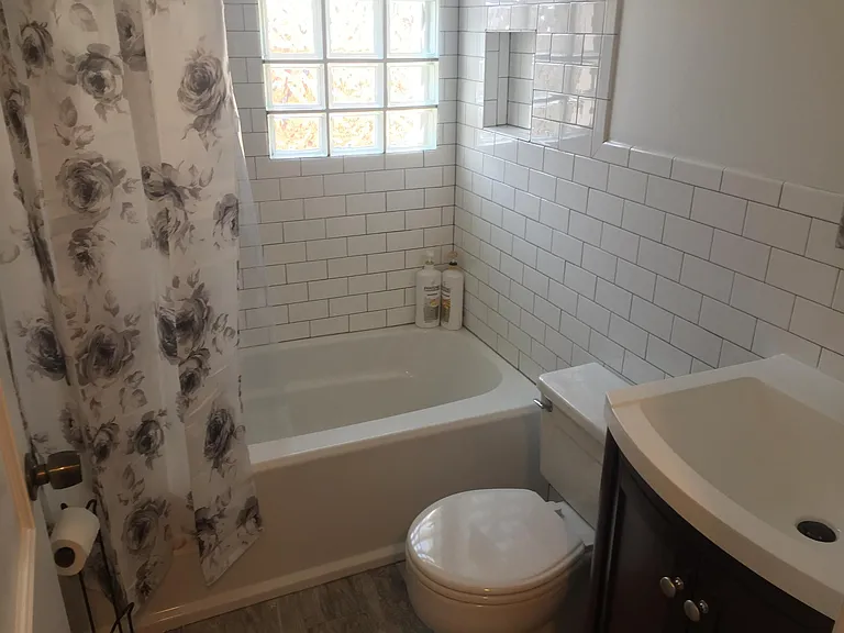 9820 Braddock Rd — Photo 10