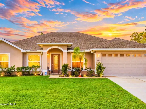 11428 Pelican Ave, Weeki Wachee, FL 34614