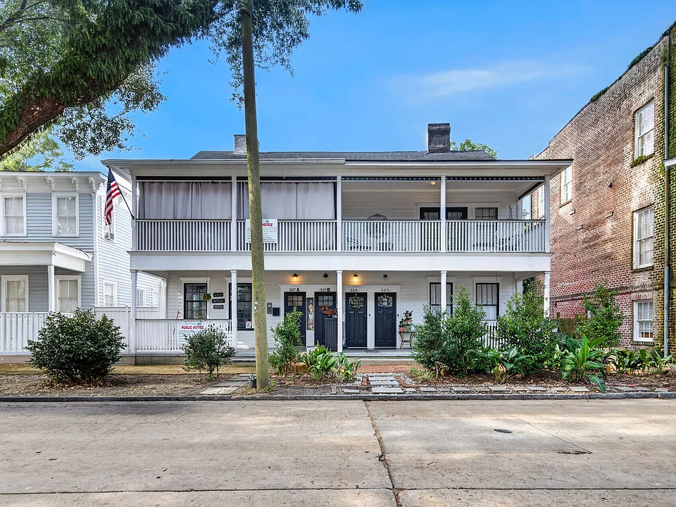 307 W Park Ave #A
