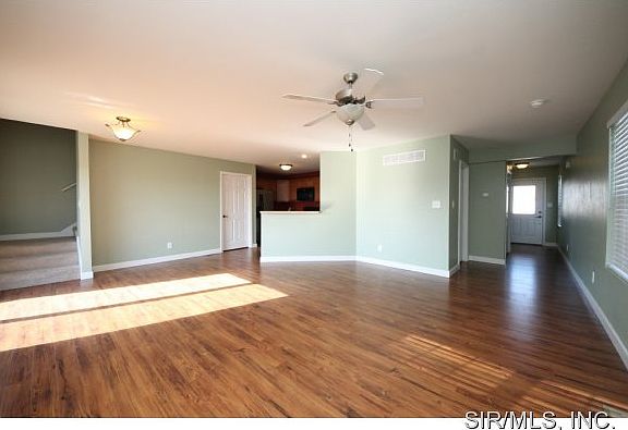 3rd image of 1203 Marsha Ct