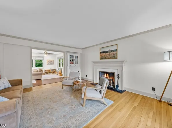 133 Central Ave, Long Hill Twp., NJ 07980