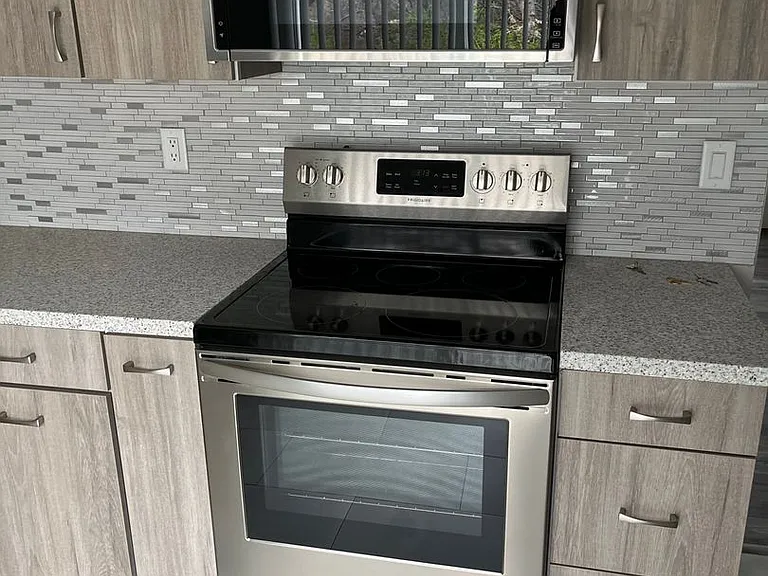 1602 Garfield Ave #4 — Photo 8