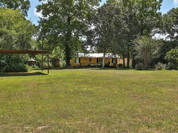 13860 Old Texaco Camp Rd, Conroe, TX 77302