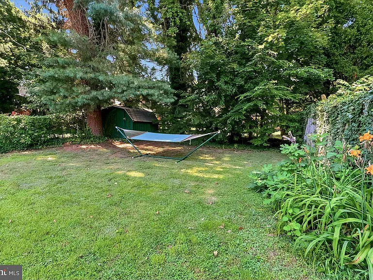 416 Valley View Rd — Photo 34