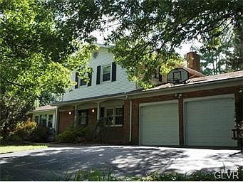 1st image of 770 Pine Top Dr