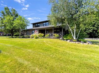 10 Woodside Blvd, Lexington, OH 44904