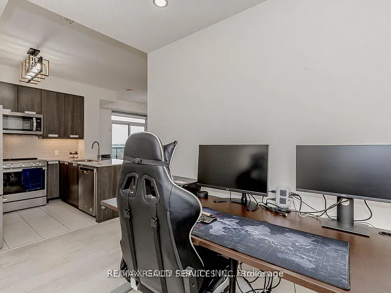 35 Watergarden Dr #2517 — Photo 15