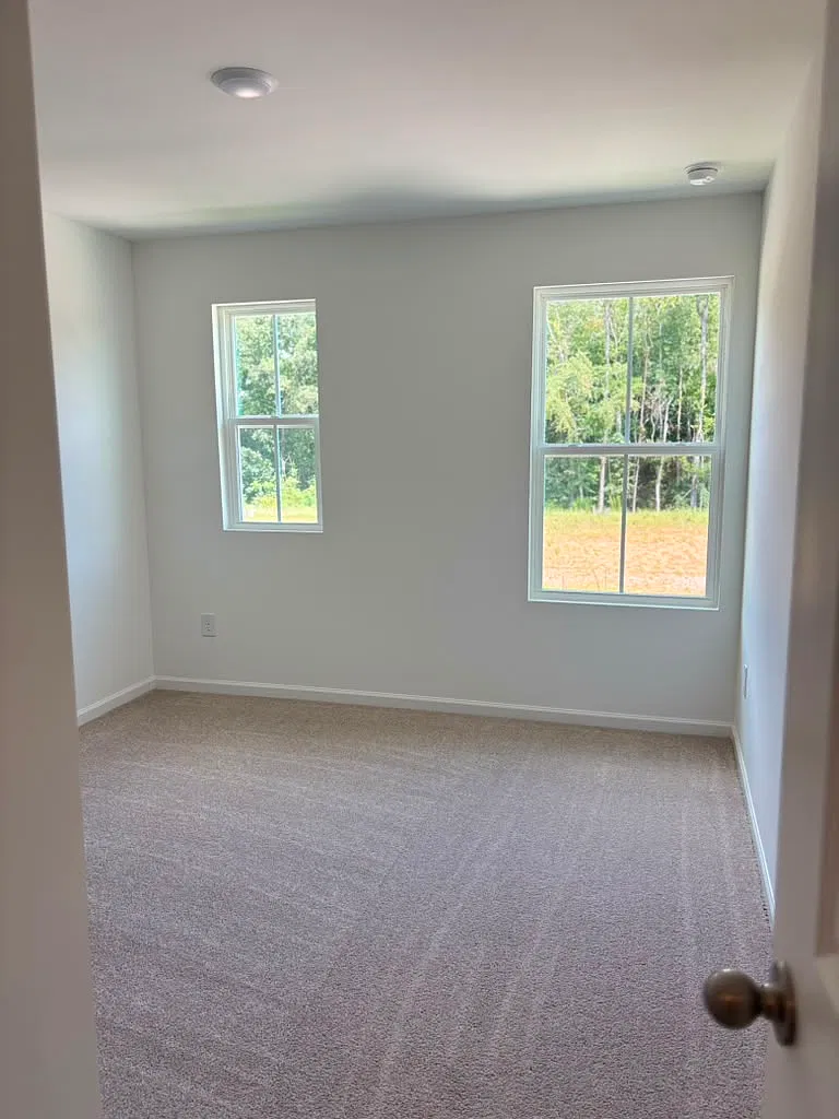 3 bed, 1447 sqft, $1,850 — Photo 3