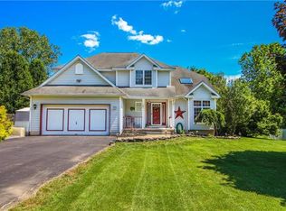 107 Morningside Dr, Mount Bethel, PA 18343