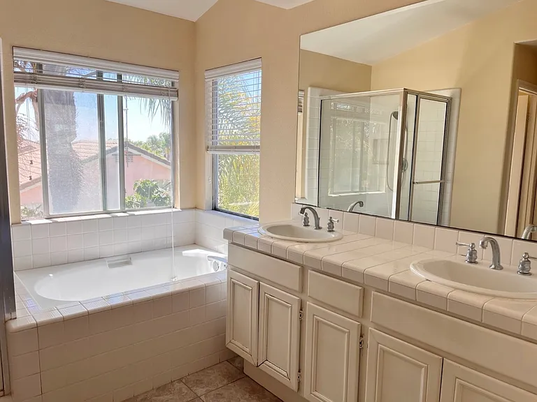 8914 Rotherham Ave — Photo 7