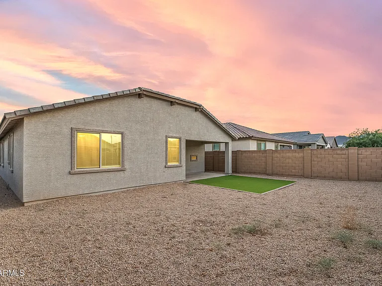 19568 W Rancho Dr — Photo 5