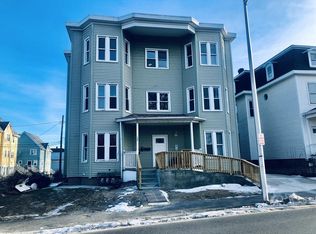 128 Beacon St, Worcester, MA 01610