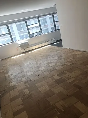 Rented by Carlyle Property Management | media 16