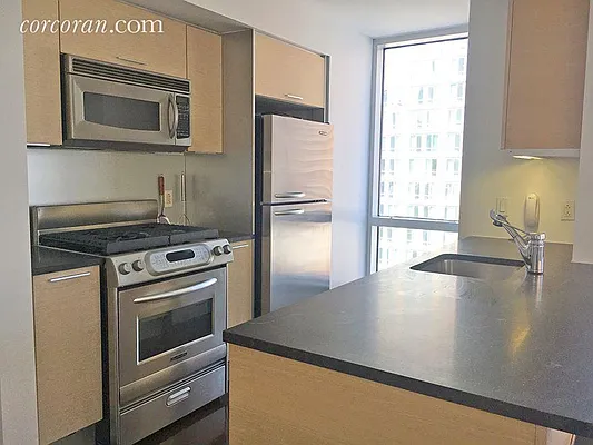 Rented by Corcoran | media 12