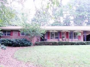 5749 Cobb Mdw, Norcross, GA 30093