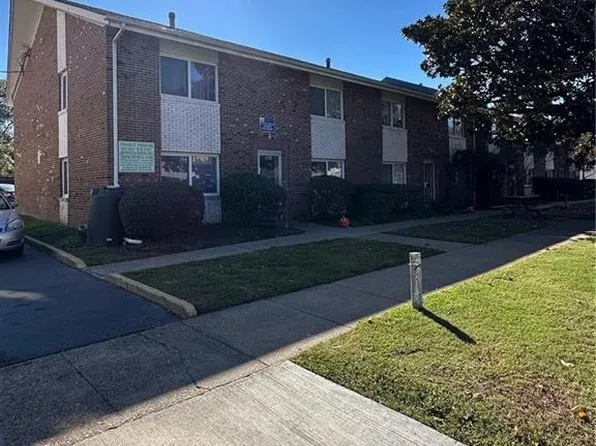 1063 48th St #C3, Norfolk, VA 23508
