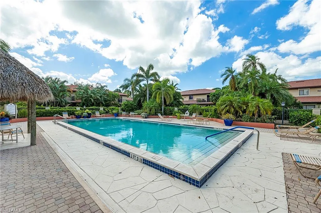 2 bed, 2.5 bath, 1528 sqft, $2,200 — Photo 1