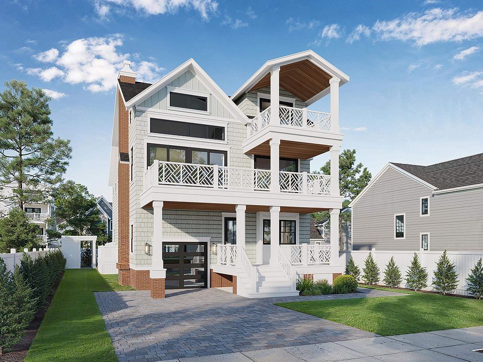 1st image of 40 15th St W