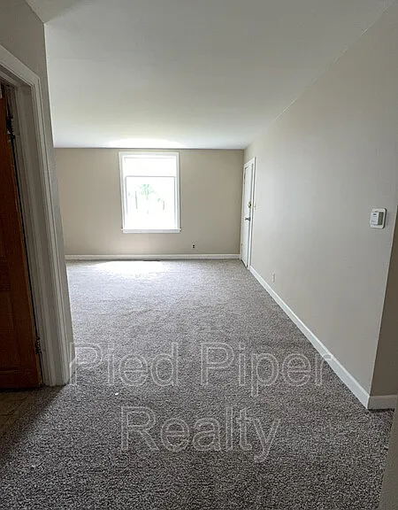 1265 S Galena Ave — Photo 14