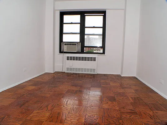 Rented by LoHo Realty | media 1