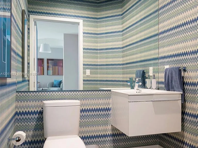 17301 Biscayne Blvd #Penthouse L-2 — Photo 9