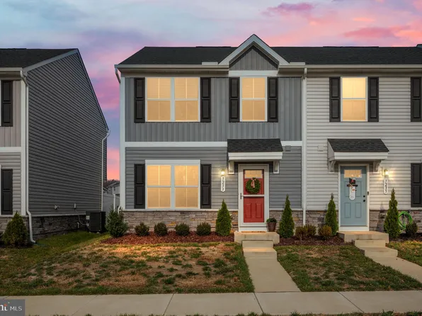 7233 Statesman Blvd, Ruther Glen, VA 22546