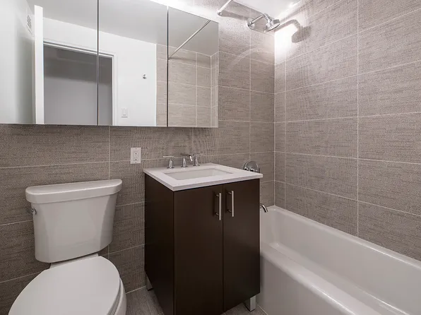 7 Lexington Avenue image 7 of 7