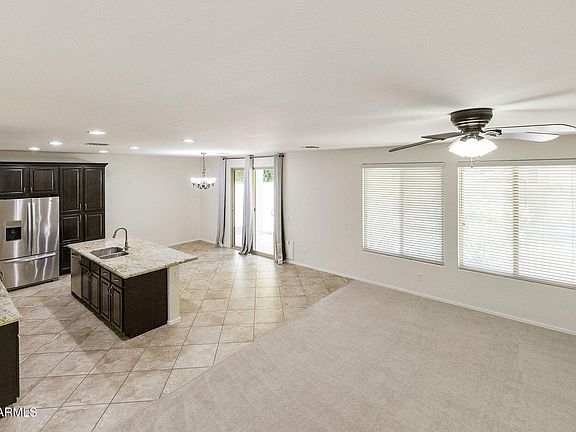 3rd image of 3328 E Roland Street
