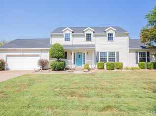 10000 Kimberly Ln, Newburgh, IN 47630