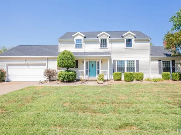 10000 Kimberly Ln, Newburgh, IN 47630