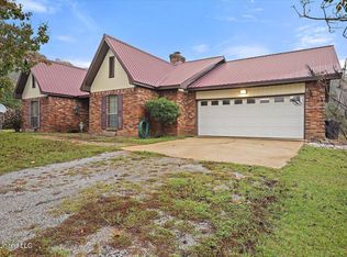 1022 McDaniel Ln, Crystal Springs, MS 39059