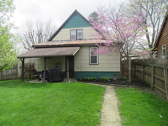 3rd image of 328 Fairview Ave
