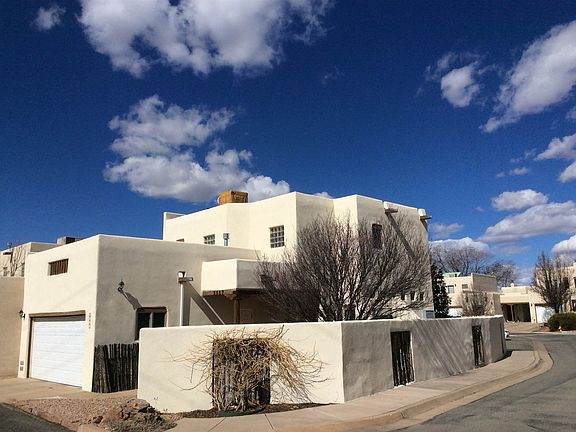 4th image of 3117 La Paz Ln #5