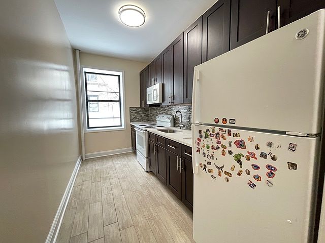 1st image of 89 Crooke Ave APT 1A