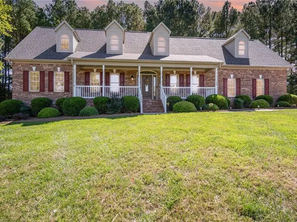 333 Chandler Dr, Lexington, NC 27295