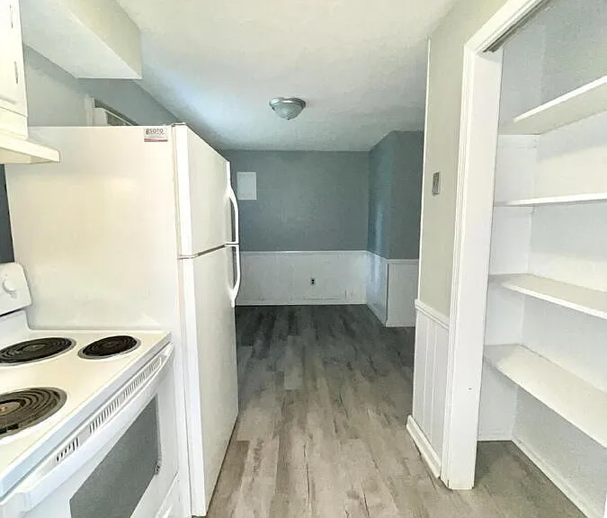 1908 Colonial Ln #1 — Photo 8