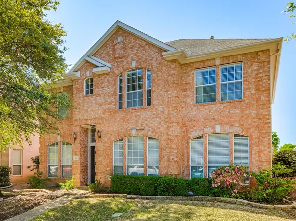 109 Heatherstone Dr, Irving, TX 75063