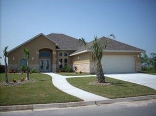 84 Golf House Rd, Port Isabel, TX 78578